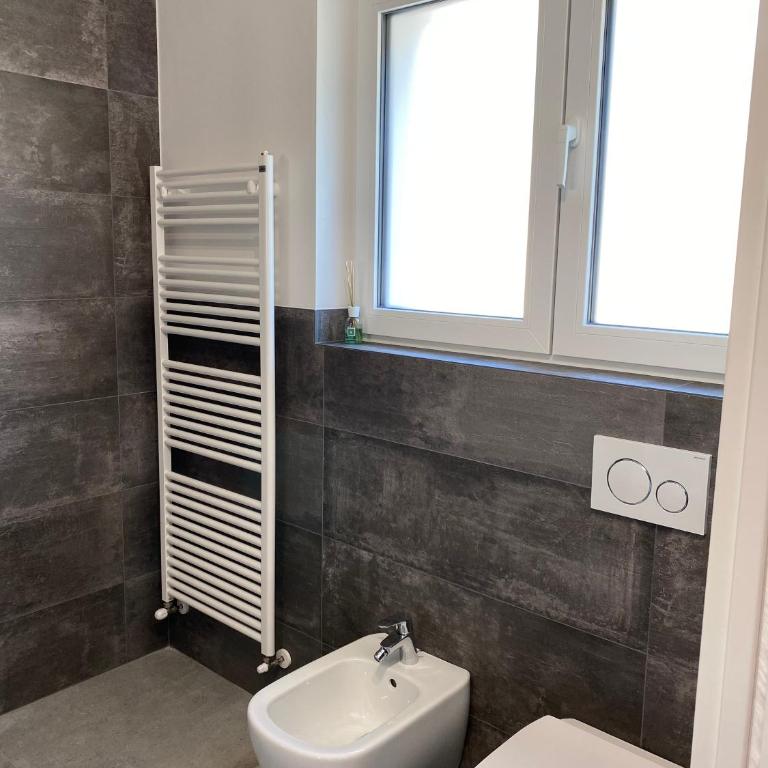 B&B Garda Home - Camera Tripla Deluxe - 26