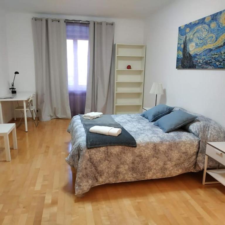 In centro a Trieste - Appartamento con 2 Camere da Letto - 16