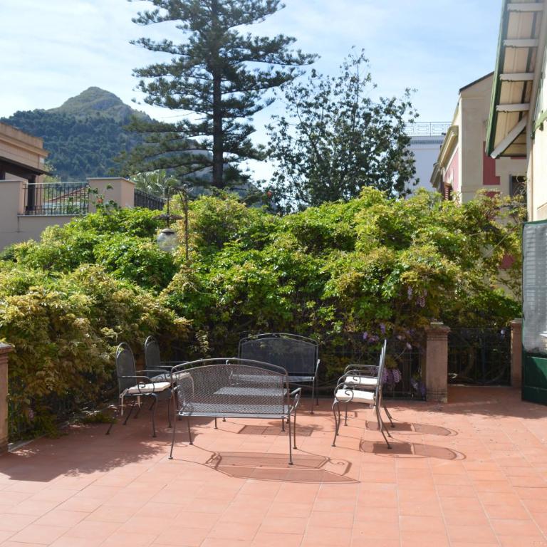 mondello beach luxury apartments - Apartment with Garden View - 28