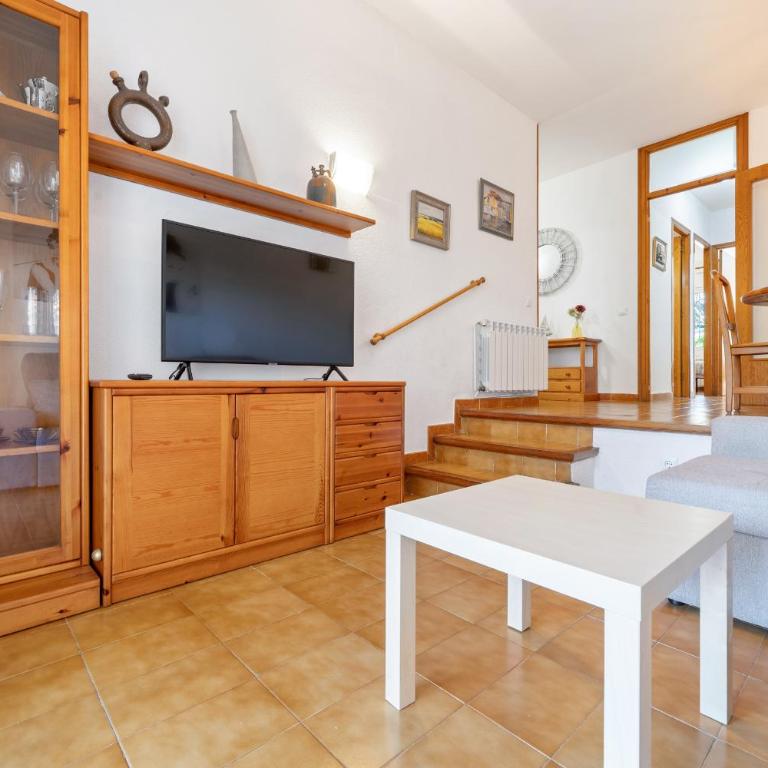 Hauzify I Apartament Audrey - Apartamento con vistas a la piscina - 4