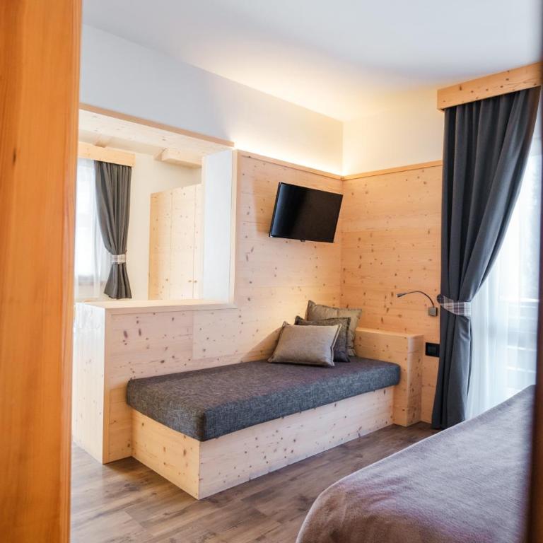 Hotel Piccola Baita - Camera Familiare Standard - 2