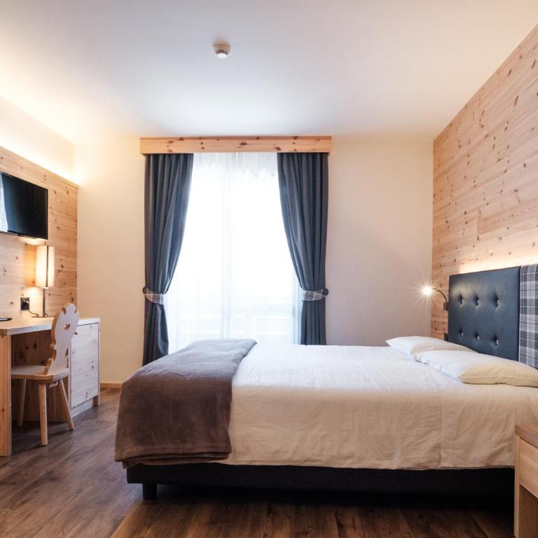 Hotel Piccola Baita - Camera Familiare Standard - 1