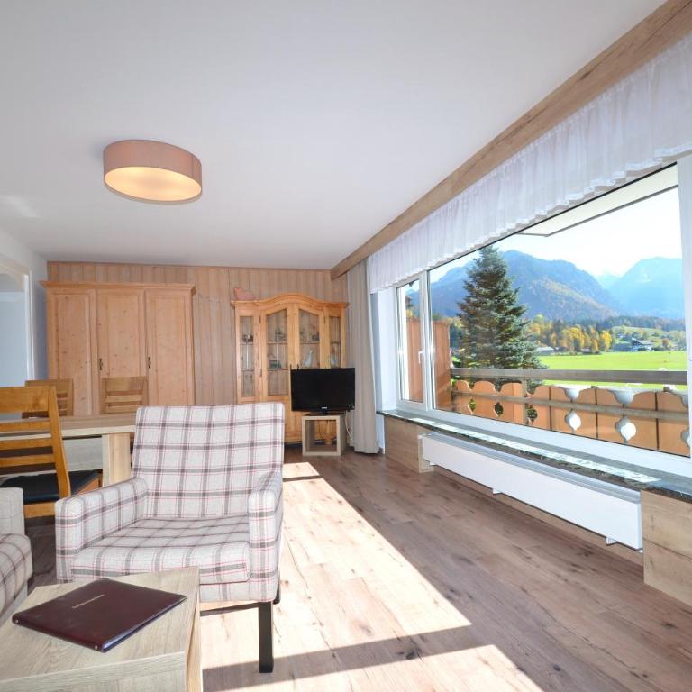 Hotel Fuggerhof Oberstdorf - Junior Suite mit Bergblick - 2