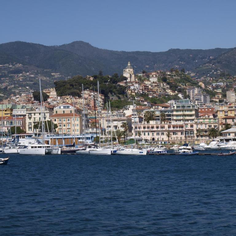 Casa Sanremo - Appartamento con 1 Camera da Letto - 14