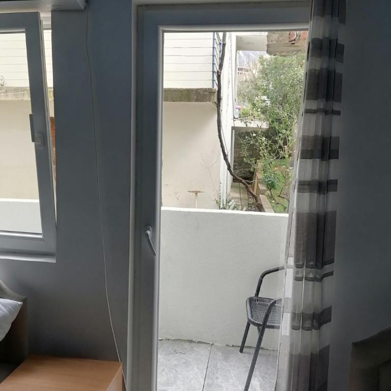 Mini Candy central location Bečići - One-Bedroom Apartment - 20