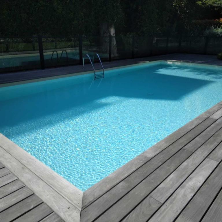 Inter Superb Studio Piscine 5 min gare - Appartement avec Douche - 11