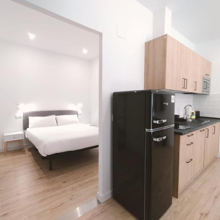 Apartamentos La Brava by gaiarooms - Estudio - 3