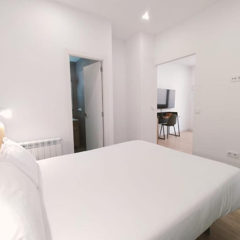 Apartamentos La Brava by gaiarooms - Estudio - 55