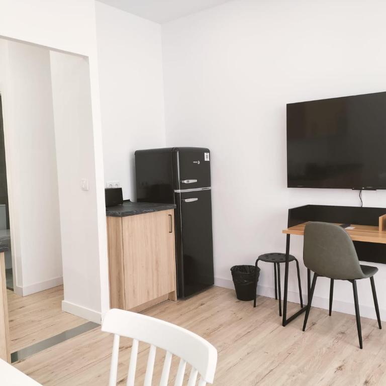 Apartamentos La Brava by gaiarooms - Estudio - 8
