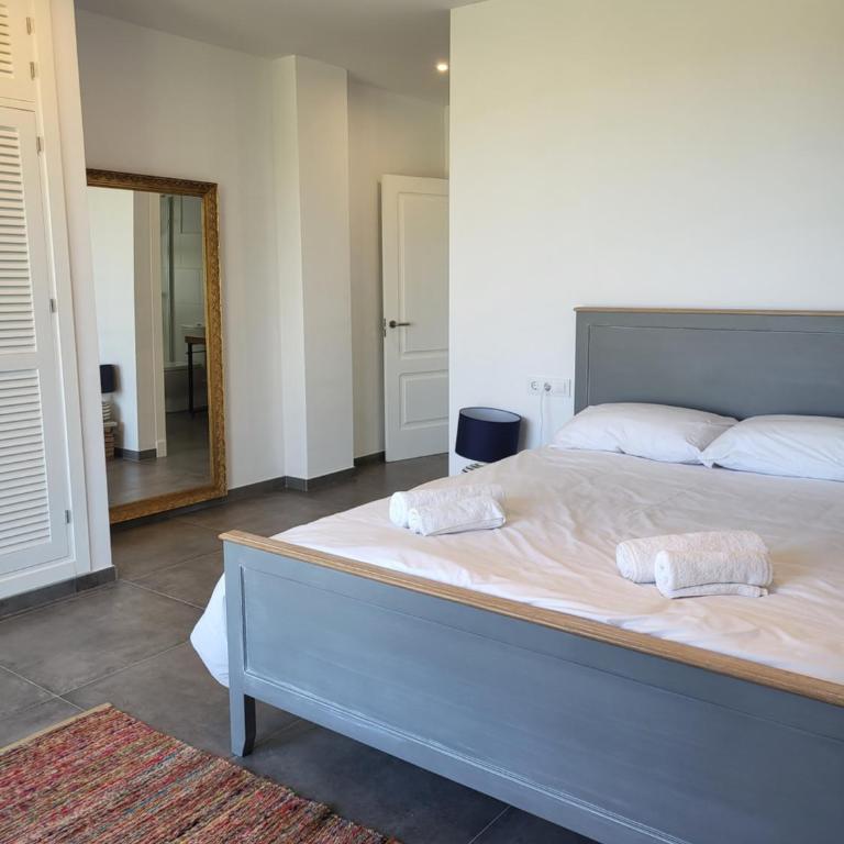 Family house with nice garden 10min from Sanlúcar - Casa de 3 dormitorios - 2