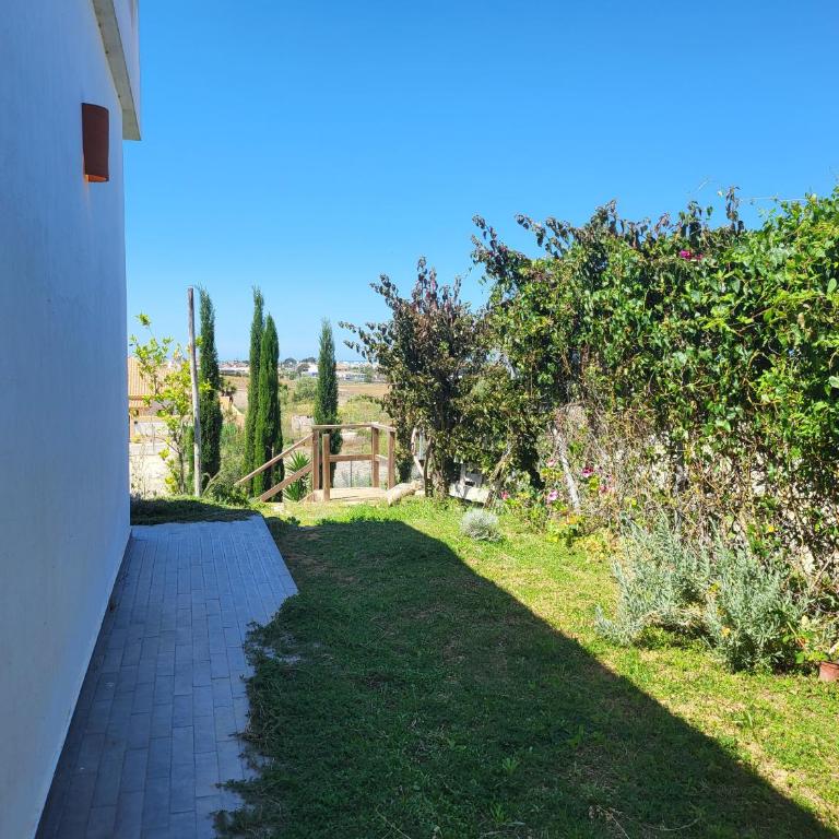 Family house with nice garden 10min from Sanlúcar - Casa de 3 dormitorios - 40