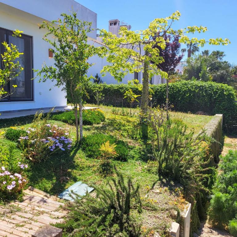 Family house with nice garden 10min from Sanlúcar - Casa de 3 dormitorios - 41