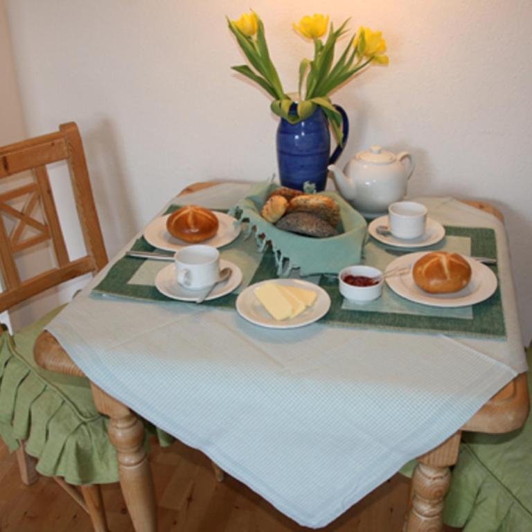 Gästehaus Alpin - Apartment mit 1 Schlafzimmer und Küchenzeile - 1. Etage - 6