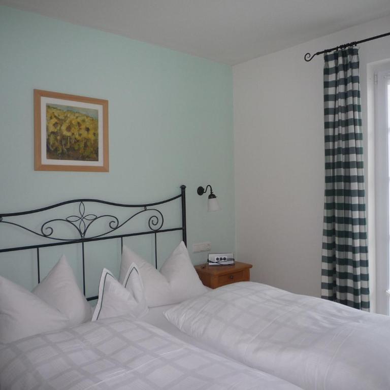Gästehaus Alpin - Apartment mit 1 Schlafzimmer und Küchenzeile - 1. Etage - 8
