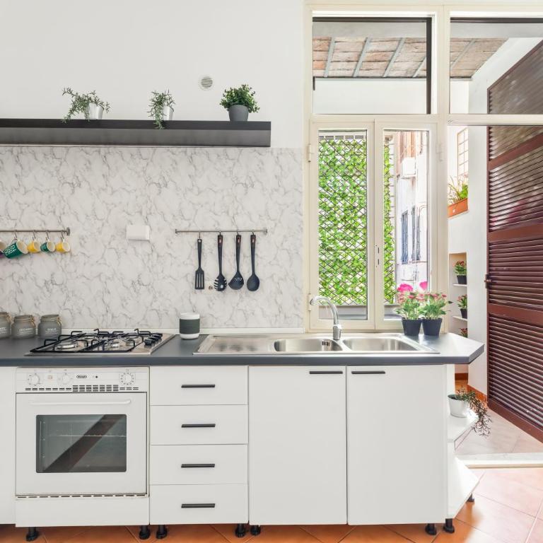 R.C. Cappellari Loft Campo de' Fiori - Appartamento con 2 Camere da Letto - 5