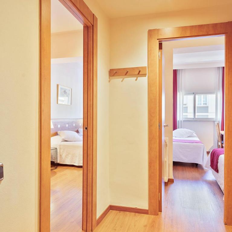 Acta Antibes - Quadruple Room - 7