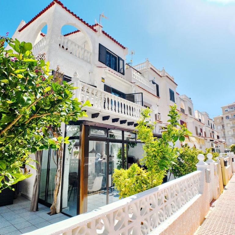 Espanhouse Denny three bed room apartment - Apartamento de 3 dormitorios - 1