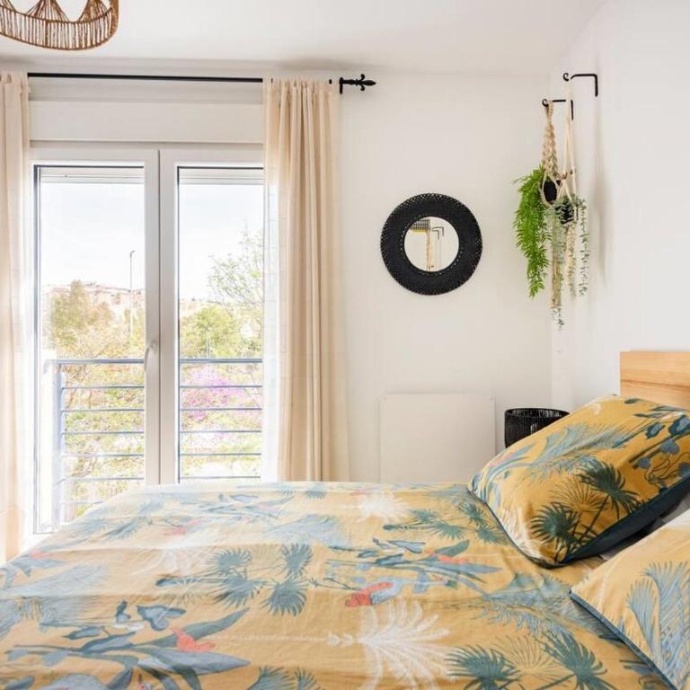 LUNAROOM Center & Quiet Guesthouse - Room with Shared bathroom and Views - Large Bed - 38