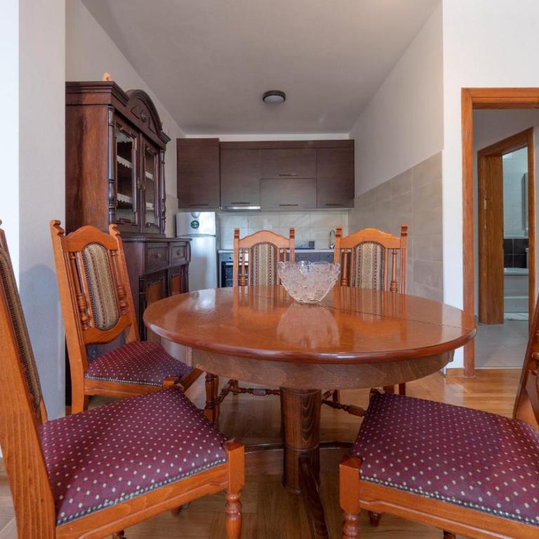 Family Retreat Bozovic - Apartman - Prizemlje - 12
