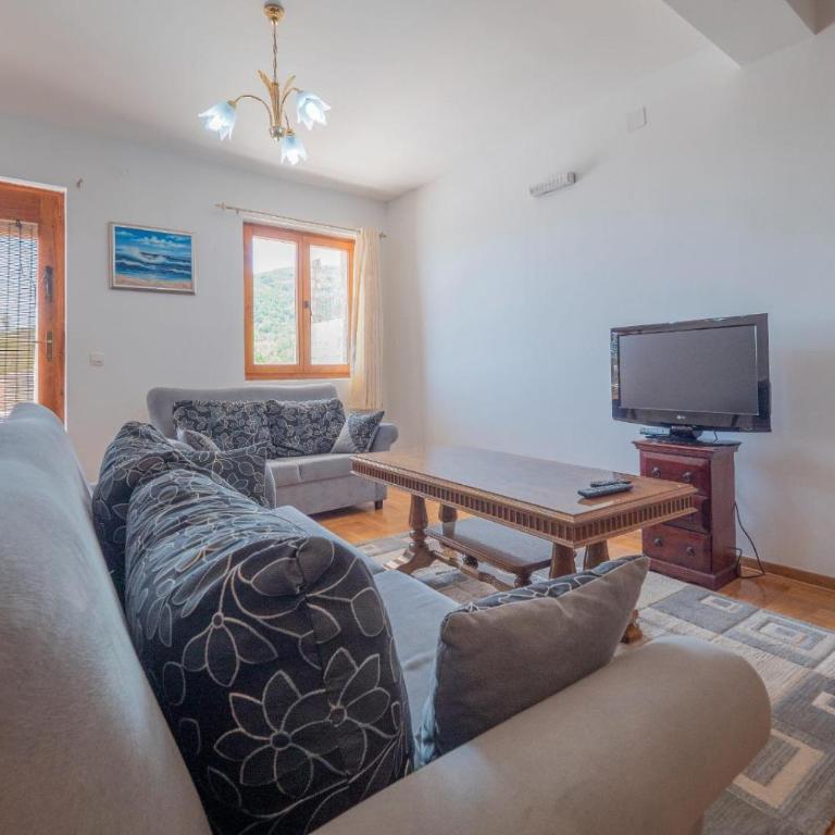 Family Retreat Bozovic - Apartman - Prizemlje - 9