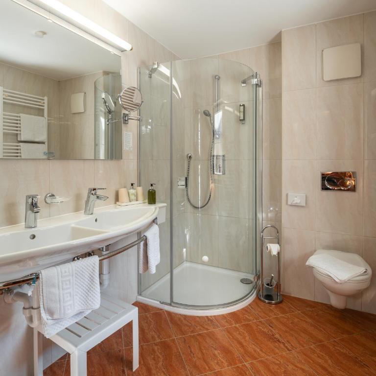 Sylvana's Wohlfühl Hotel - Deluxe Doppelzimmer - 3