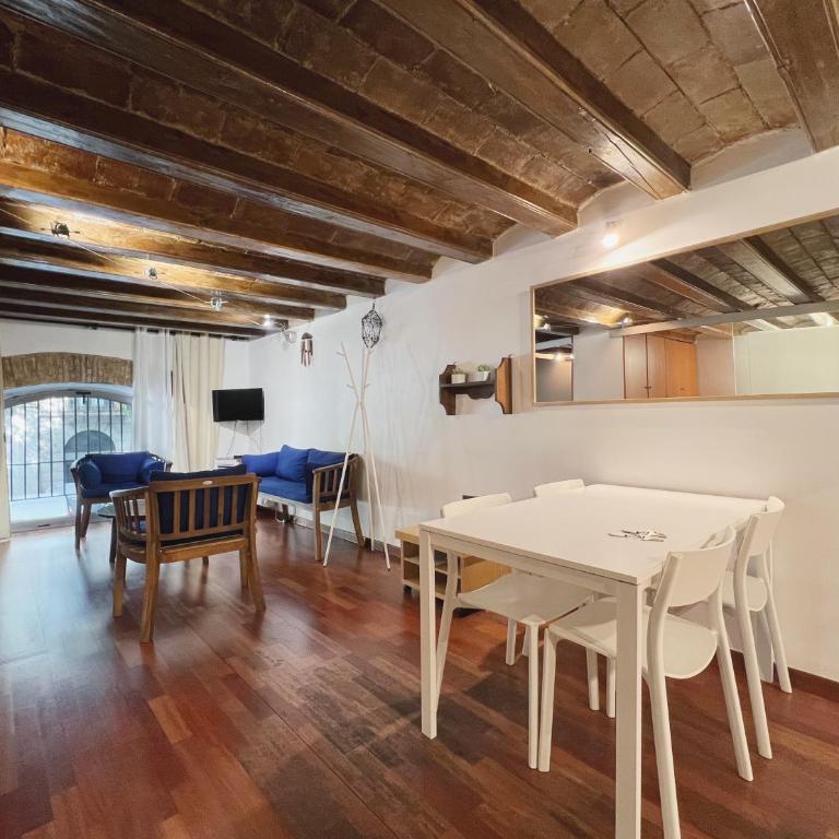 Stay U-nique Apartments Plaça Universitat - Two-Bedroom Apartment - 2