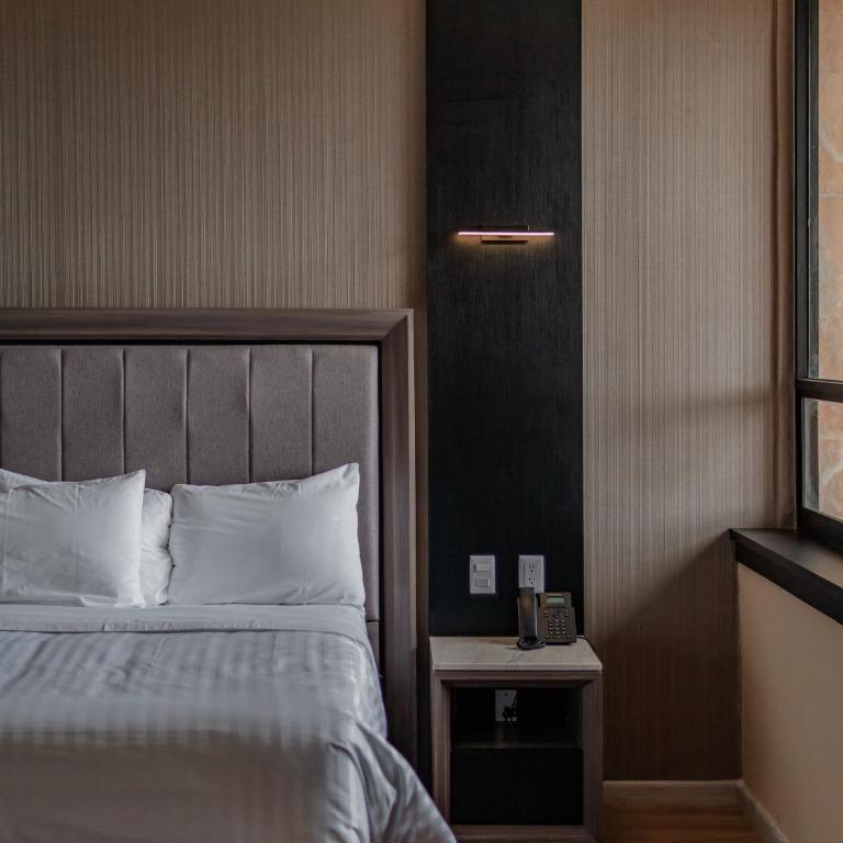 Hotel Kavia Premium - Paseo Montejo - Superior King Room - 2