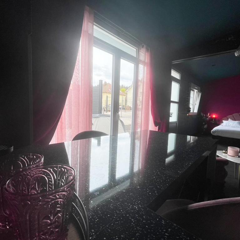 NUITS D'EXIL - Suite avec Jacuzzi - 8