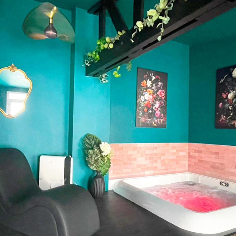 NUITS D'EXIL - Suite avec Jacuzzi - 6