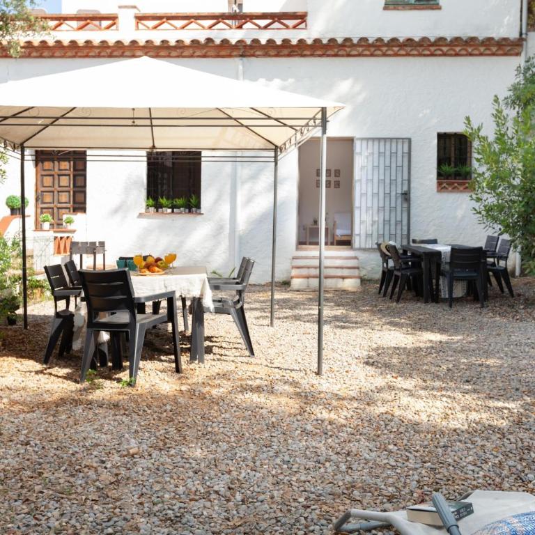 LETS HOLIDAYS BEAUTIFUL HOUSE in TOSSA - Casa - 5