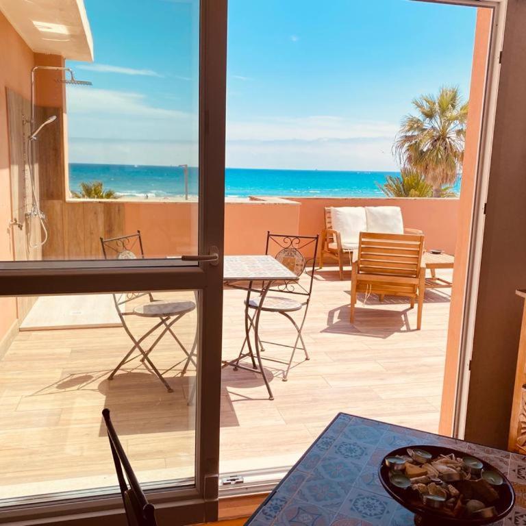 Attico La Terrazza sul Mare - Studio Apartment with Sea View - 8