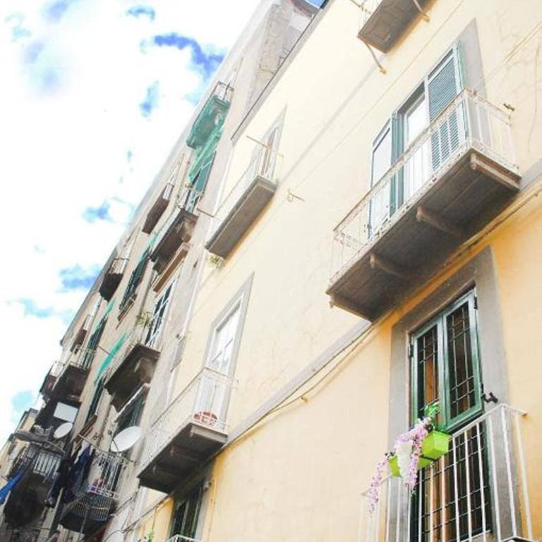 LegnoSuites 3 rooms 3 bathrooms Group and Family By HouseinNaples - Three-Bedroom Apartment - 6