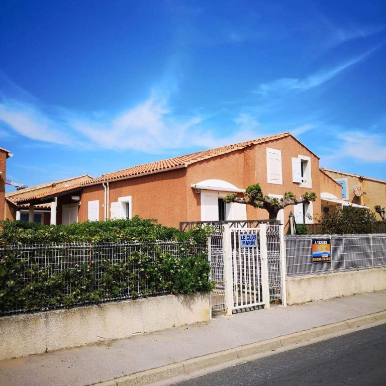 Maison 100m de la plage avec parking securise plus fibre optique internet - Casa con 2 Camere da Letto - 1