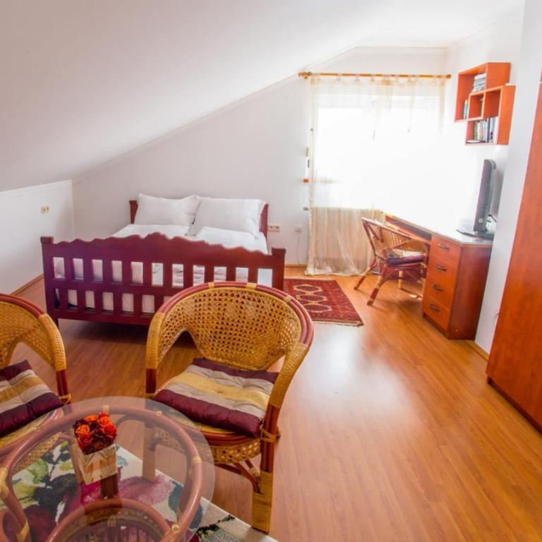 Luka-Mostar Free Parking with eCharger - Two-Bedroom Apartment - 14