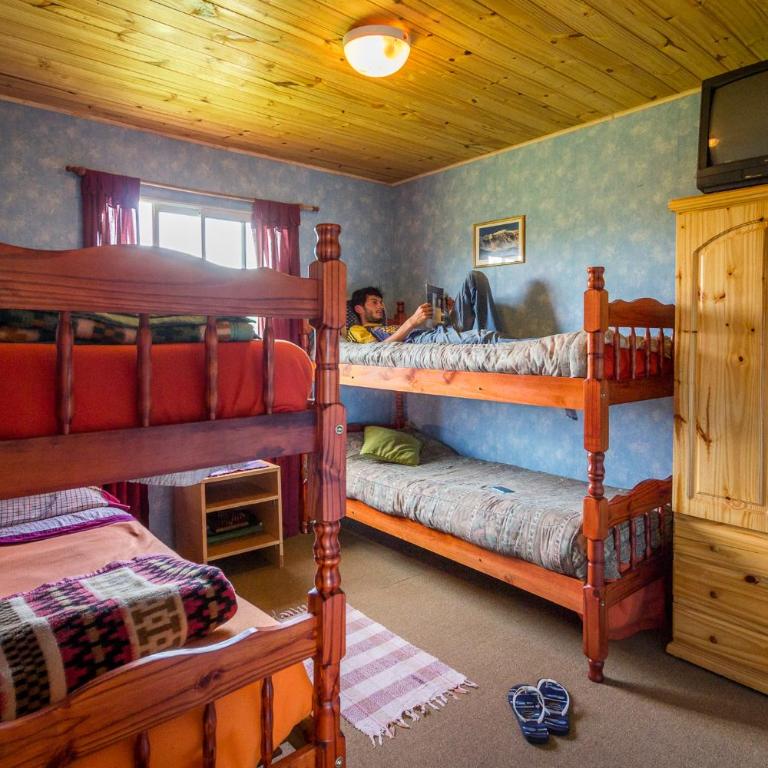 Piuke Mapu Patagonia Hostel - Bungalow - 10