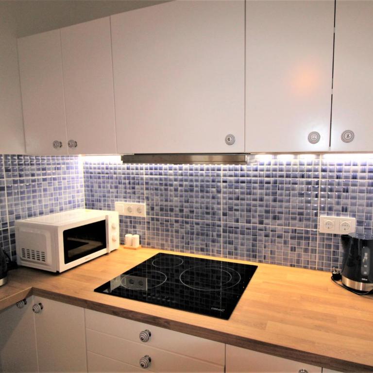Ali Apartment - Three-Bedroom Apartment - 19