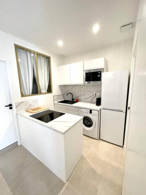 Appartement moderne + Parking à 50m de la mer - Apartamento de 2 dormitorios - 13