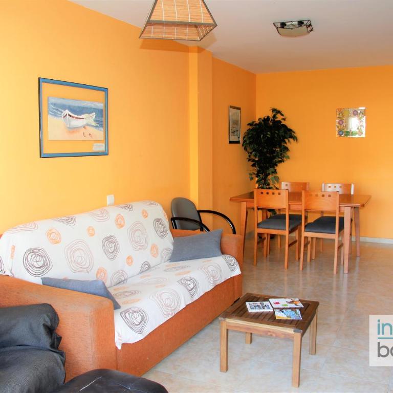Nova Pineda , climatizado , piscina y a 230m de la playa. - Three-Bedroom Apartment - 18