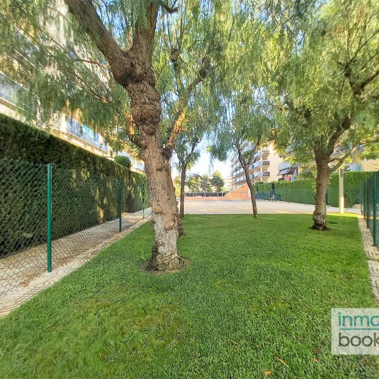 Nova Pineda , climatizado , piscina y a 230m de la playa. - Three-Bedroom Apartment - 33