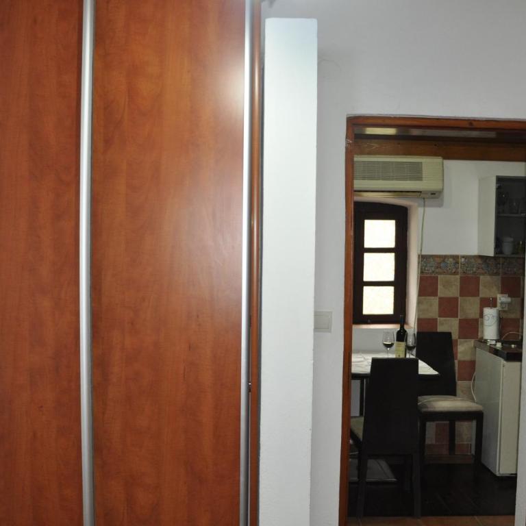 Apartments Vujošević - Two-Bedroom Apartment - 11