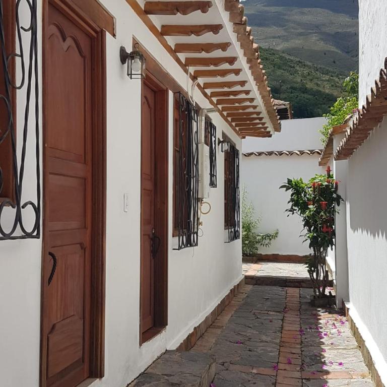 Casa Girasol - Three-Bedroom House - 52