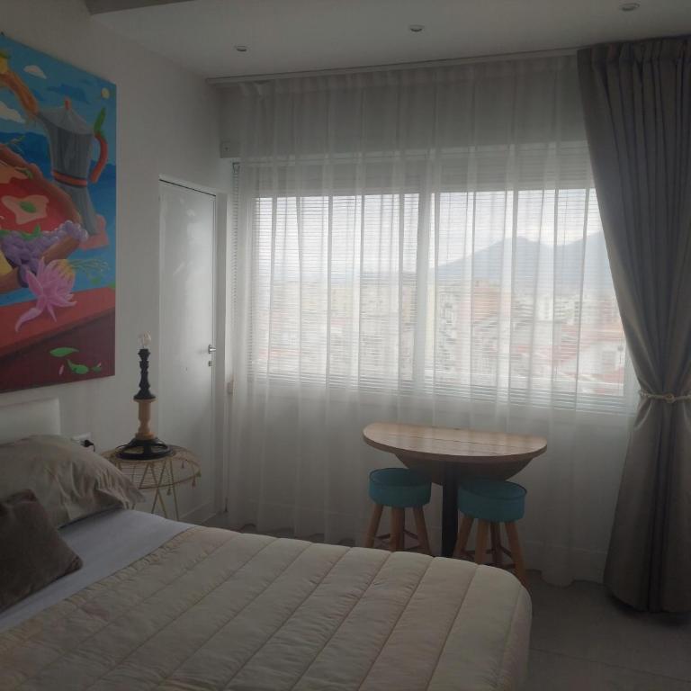 Donna Lucia b&b - Camera Matrimoniale Deluxe con Balcone e Vista Mare - 8