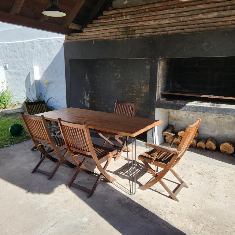 Casa familiar con parrilla y patio compartido - Casa de 2 dormitorios - 9