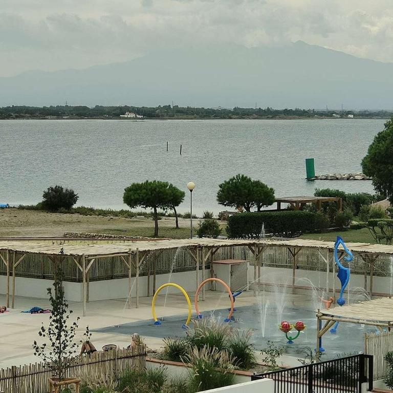 T2 avec Terrasse, Vue Port, Parking Privé, Espace Aquatique, et Plus - 4 Couchages - FR-1-195-99 - Appartamento - 4