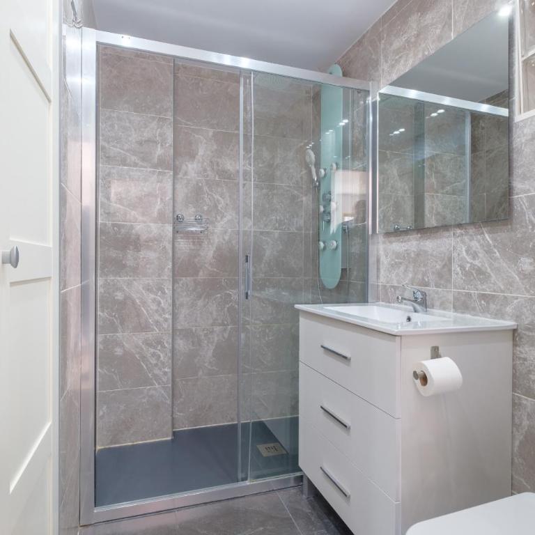 Acuarium II 5-B Apartment Levante Beach - Apartment - 12