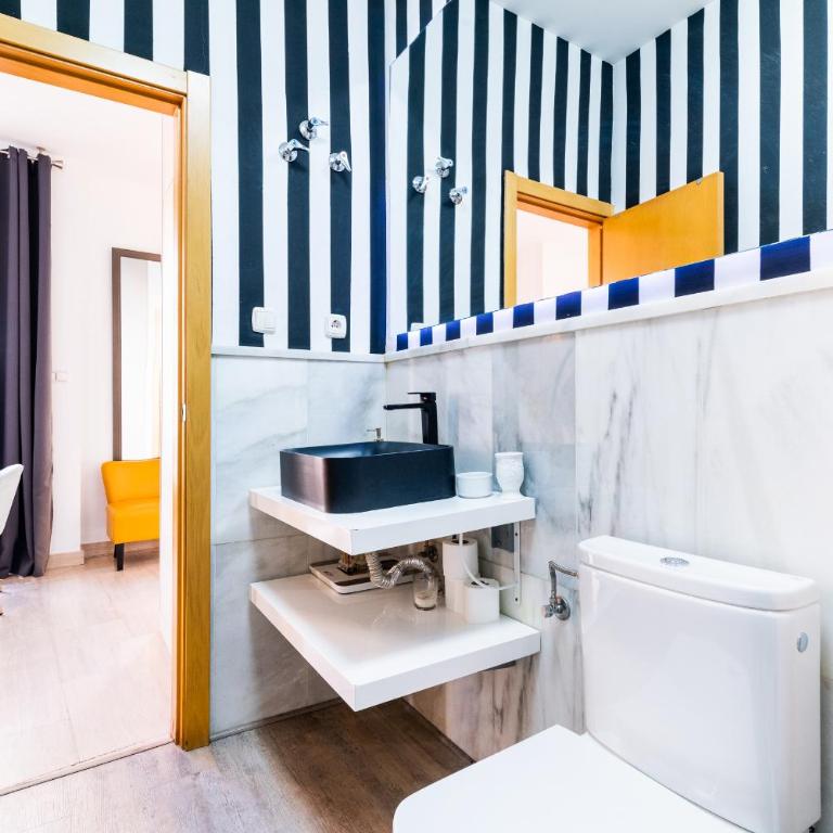 Precioso Apartamento en el Centro de Granada. - Two-Bedroom Apartment - 23