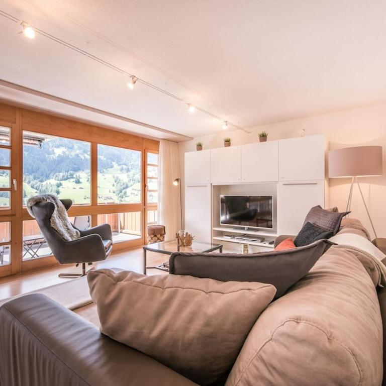 Breithorn Apartment, Eiger North Face View - Apartment mit 2 Schlafzimmern - 1