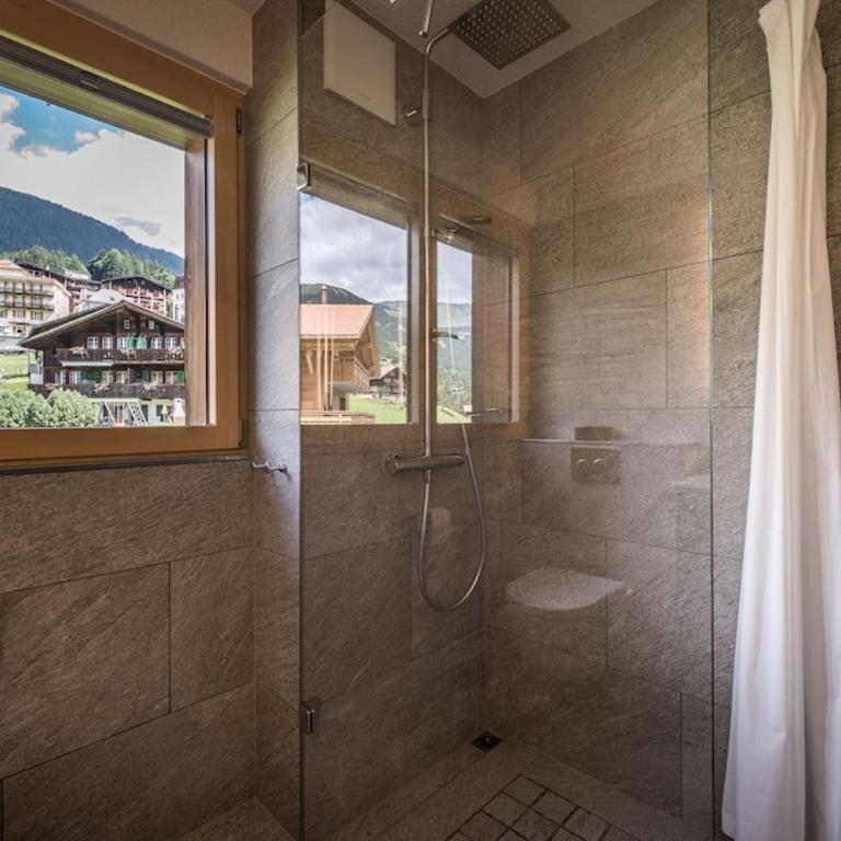 Breithorn Apartment, Eiger North Face View - Apartment mit 2 Schlafzimmern - 3