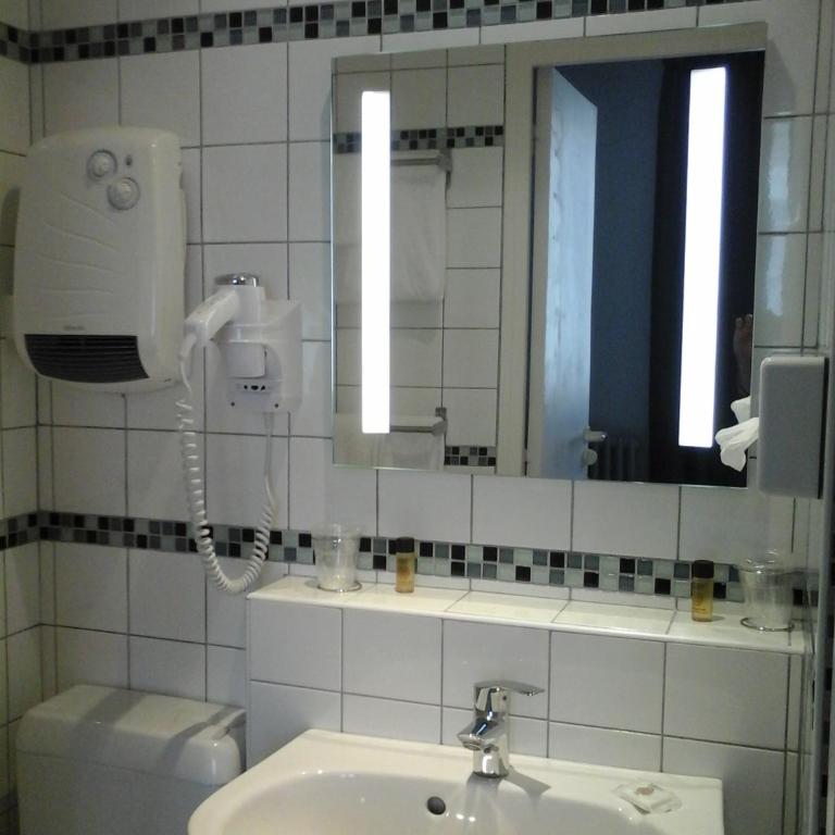 Hôtel Carmin - Chambre Double Confort - 4
