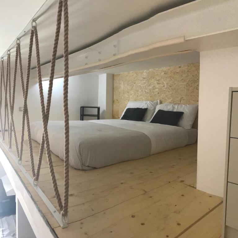 NAPOLI APP 30 - Appartamento con 1 Camera da Letto - 17
